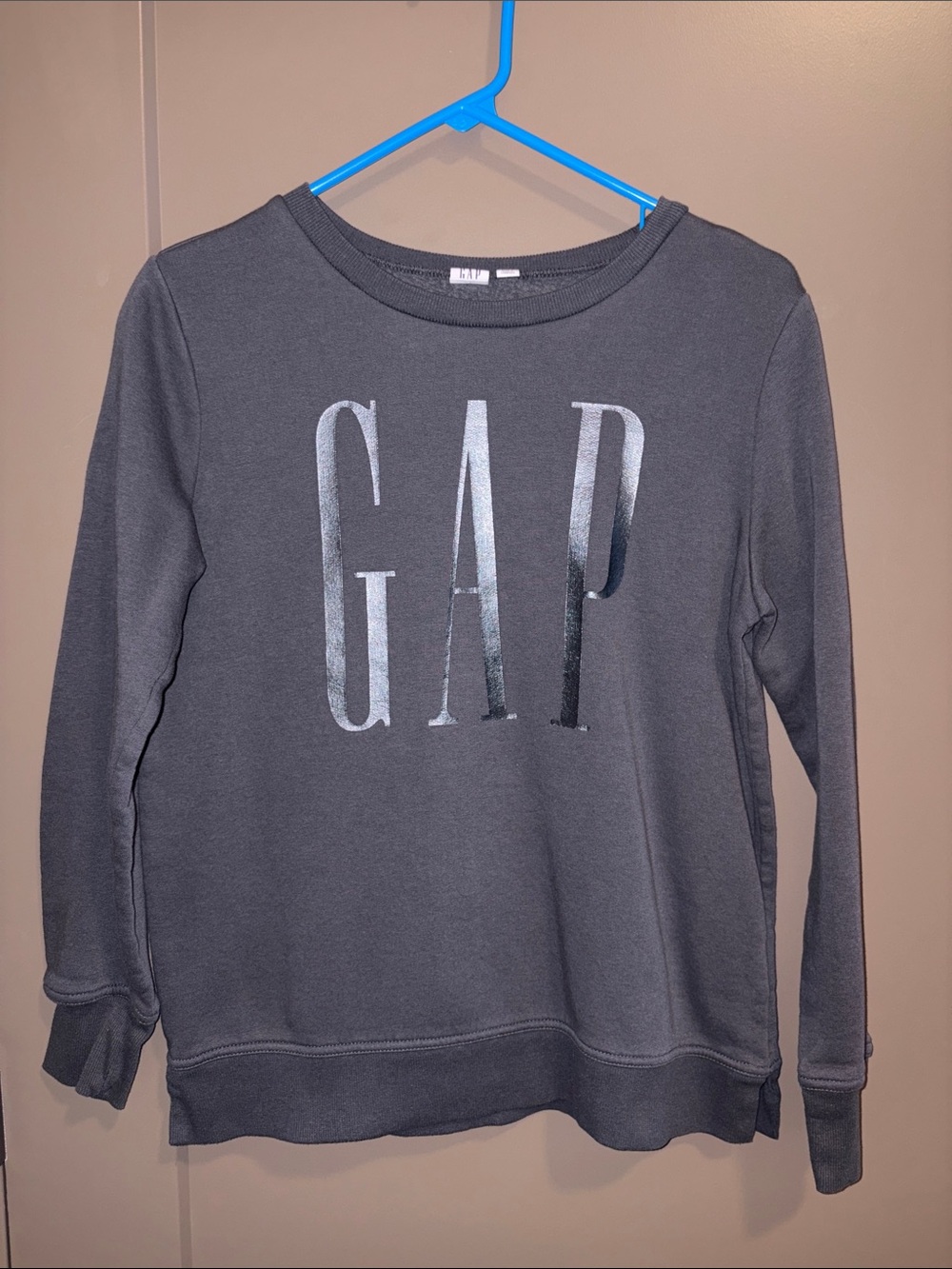 GAP Logo Sweatshirt - Cast Iron